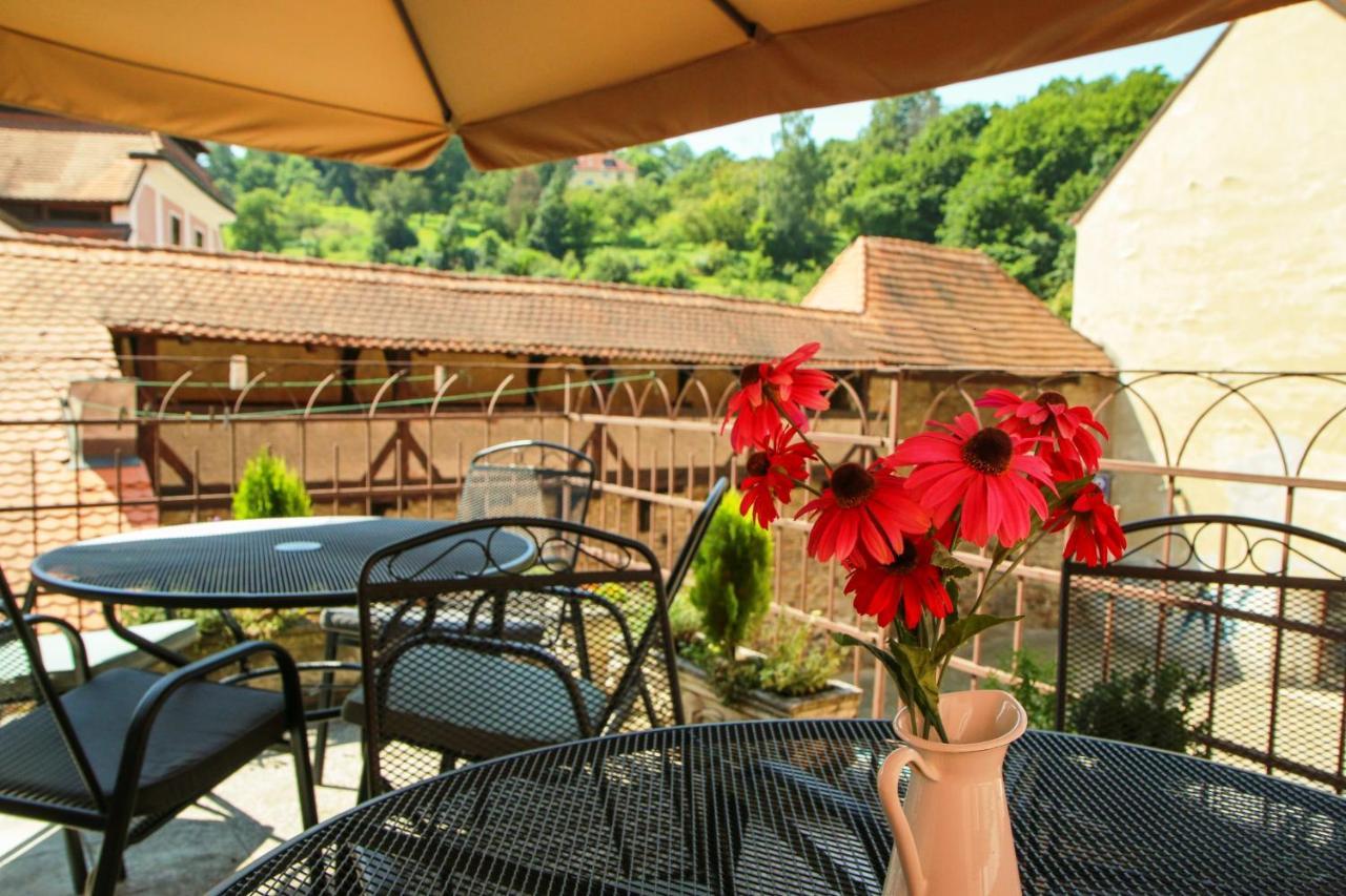 Mini Hotel Abraka & Apartments Cesky Krumlov Exterior photo
