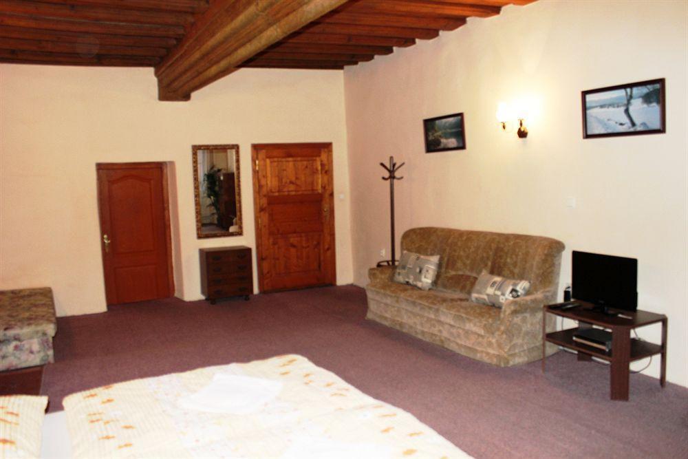 Mini Hotel Abraka & Apartments Cesky Krumlov Exterior photo